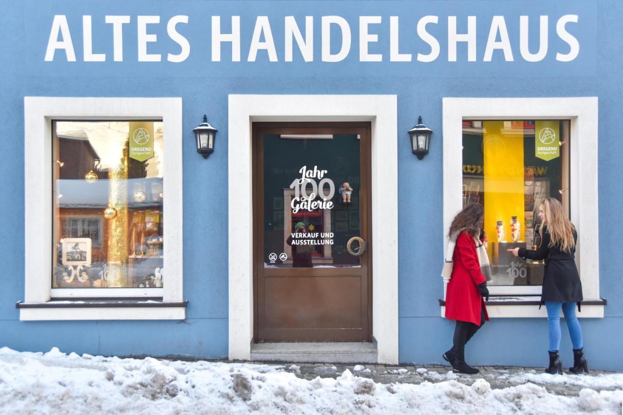 Hotel Erbgericht Buntes Haus Seiffen Exterior foto